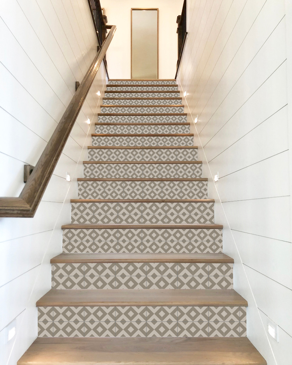 Wallsticker -  Stair Riser / White diamond pattern / Set of 13
