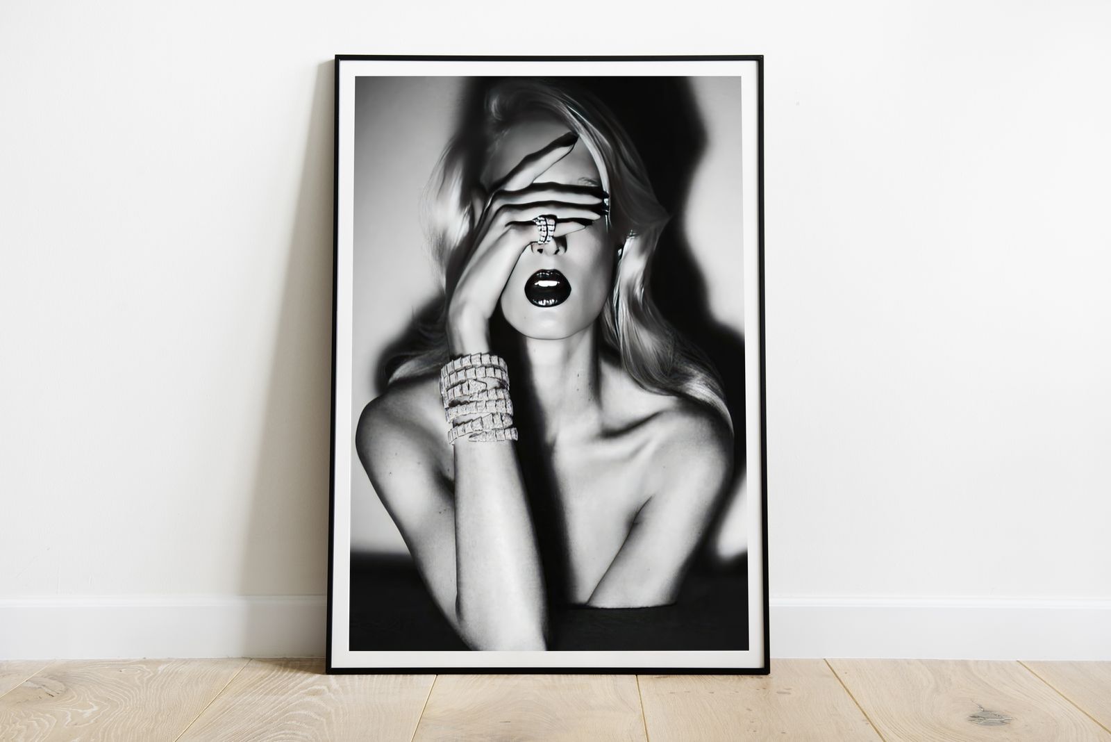 Poster - Black and White Glamour